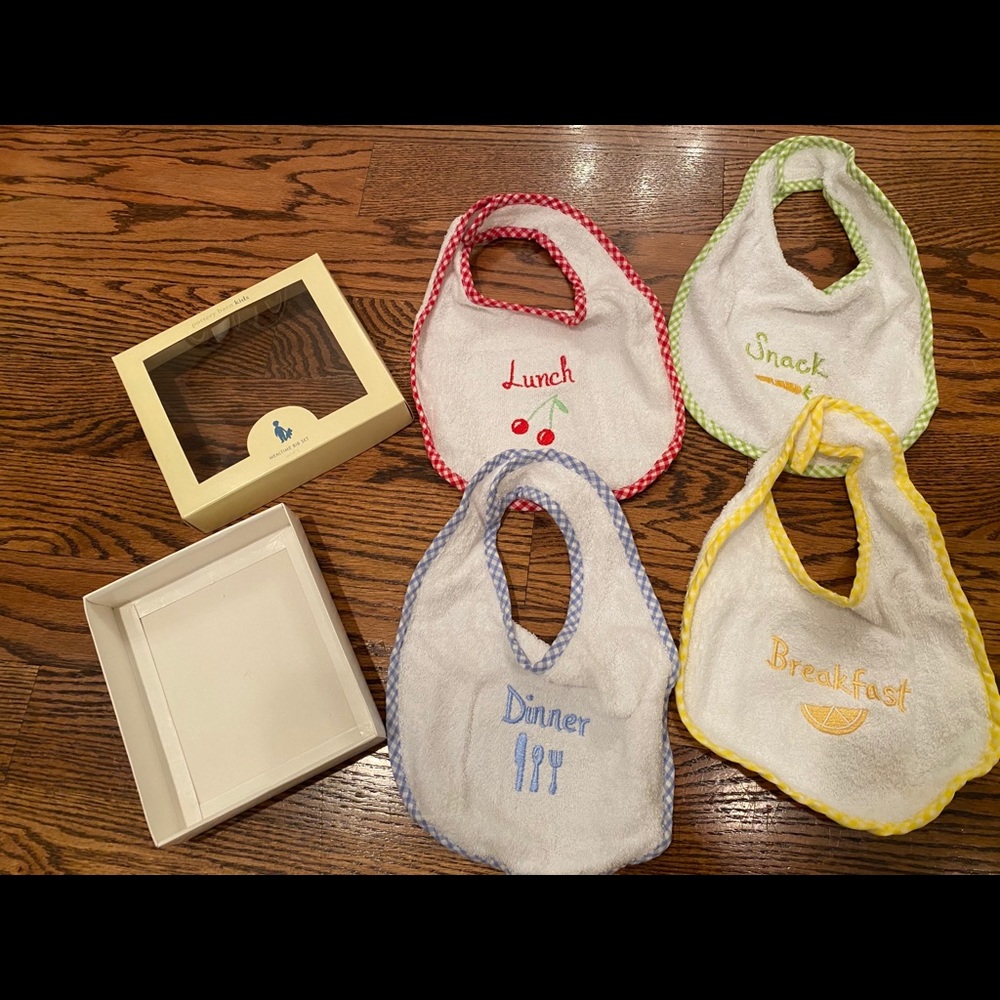 💛Rare* Pottery Barn Kids mealtime bib set